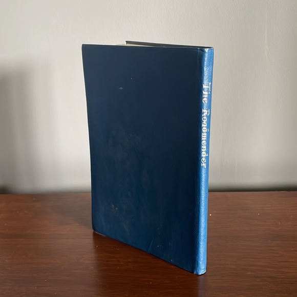 Leather Bound The Roadmender Antique Blue Book - Picture 2 of 6
